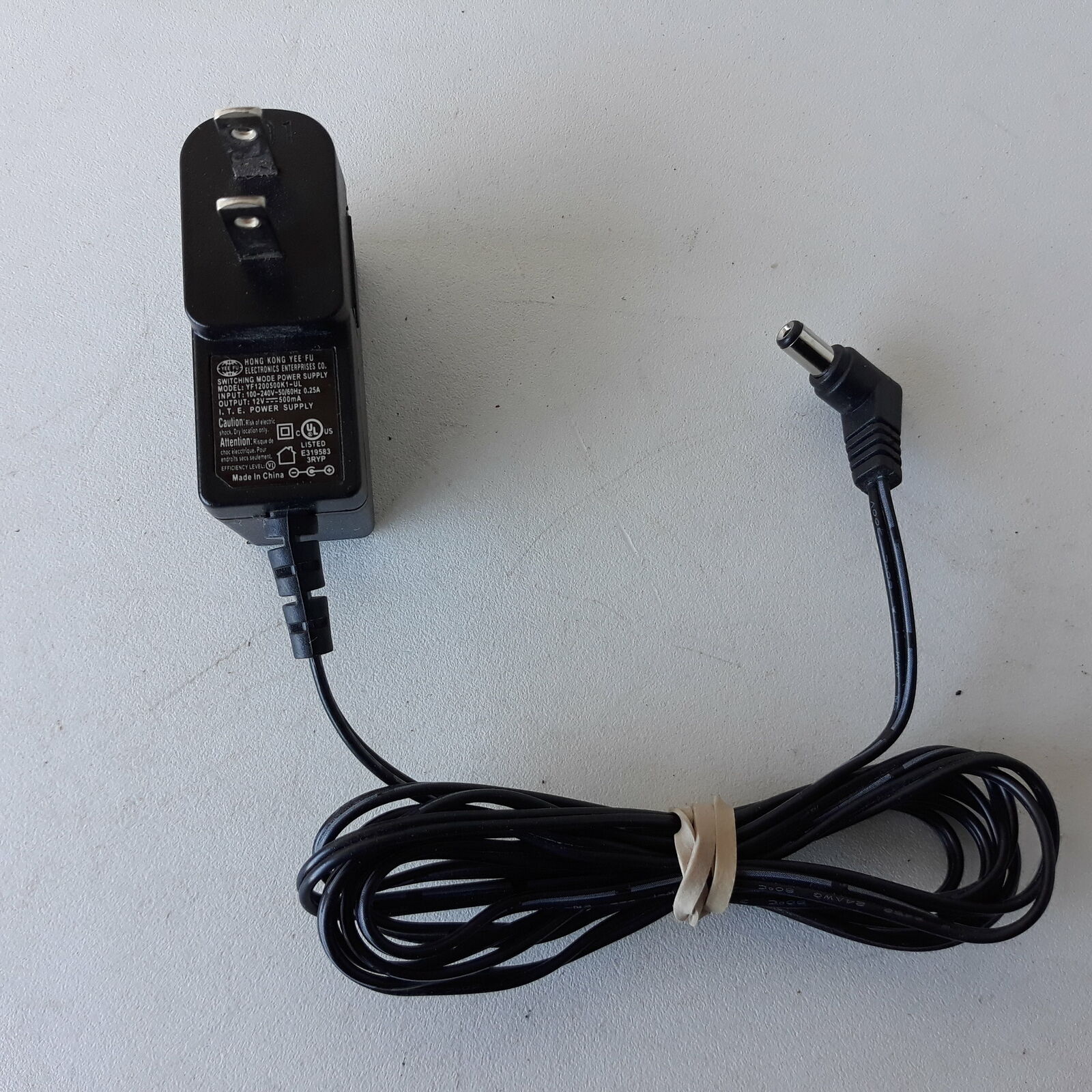 Hong Kong Yee Fu YF1200500K1-UL Power Supply Output 12V 500mA Brand: Hong Kong Yee Fu Electronics Enterprises Co. Loc Hong Kong Yee Fu YF1200500K1-UL Power Supply Output 12V 500mA Brand: Hong Kong Yee Fu Electronics Enterprises Co. Loc